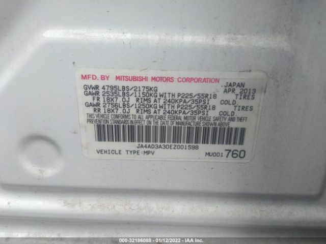 Photo 8 VIN: JA4AD3A30EZ001598 - MITSUBISHI OUTLANDER 