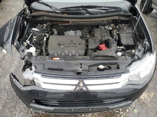 Photo 11 VIN: JA4AD3A30FZ004115 - MITSUBISHI OUTLANDER 