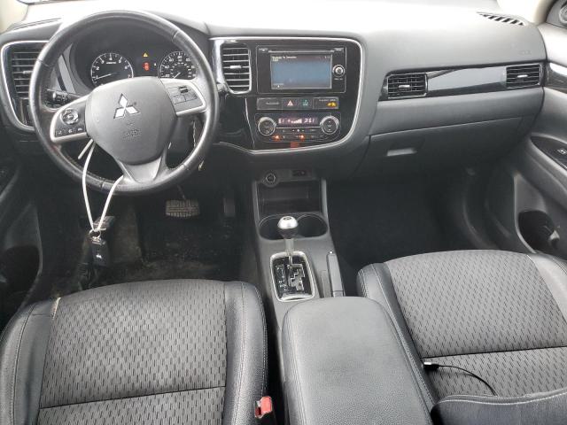 Photo 7 VIN: JA4AD3A30FZ011162 - MITSUBISHI OUTLANDER 