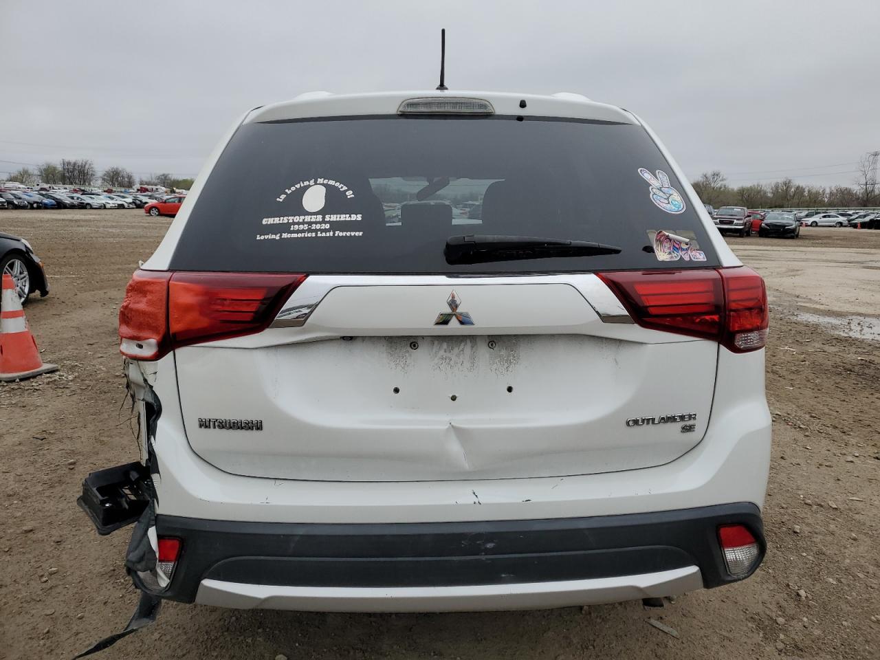 Photo 5 VIN: JA4AD3A30GZ003208 - MITSUBISHI OUTLANDER 