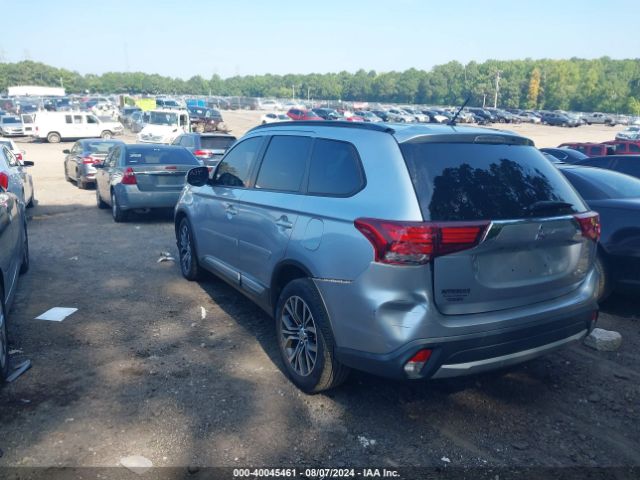 Photo 2 VIN: JA4AD3A30GZ010529 - MITSUBISHI OUTLANDER 