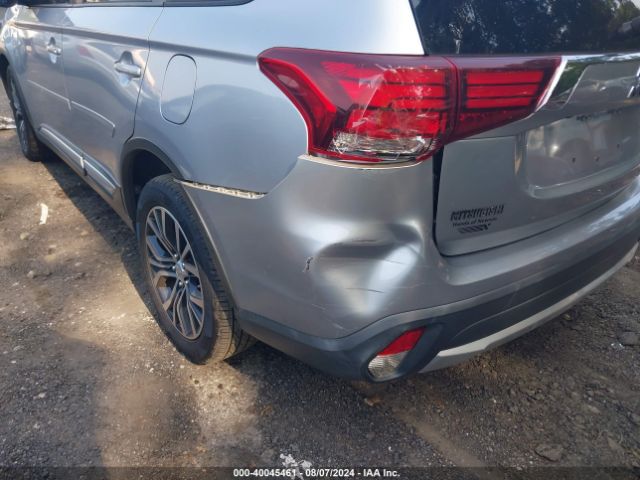 Photo 5 VIN: JA4AD3A30GZ010529 - MITSUBISHI OUTLANDER 