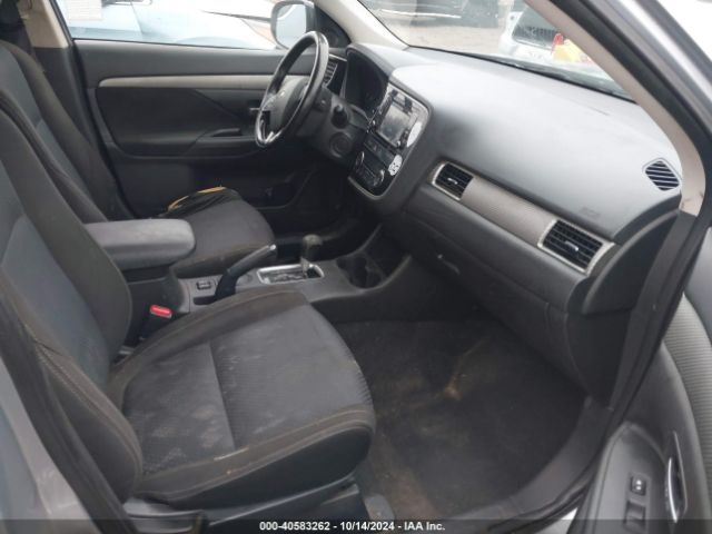 Photo 4 VIN: JA4AD3A30GZ016878 - MITSUBISHI OUTLANDER 