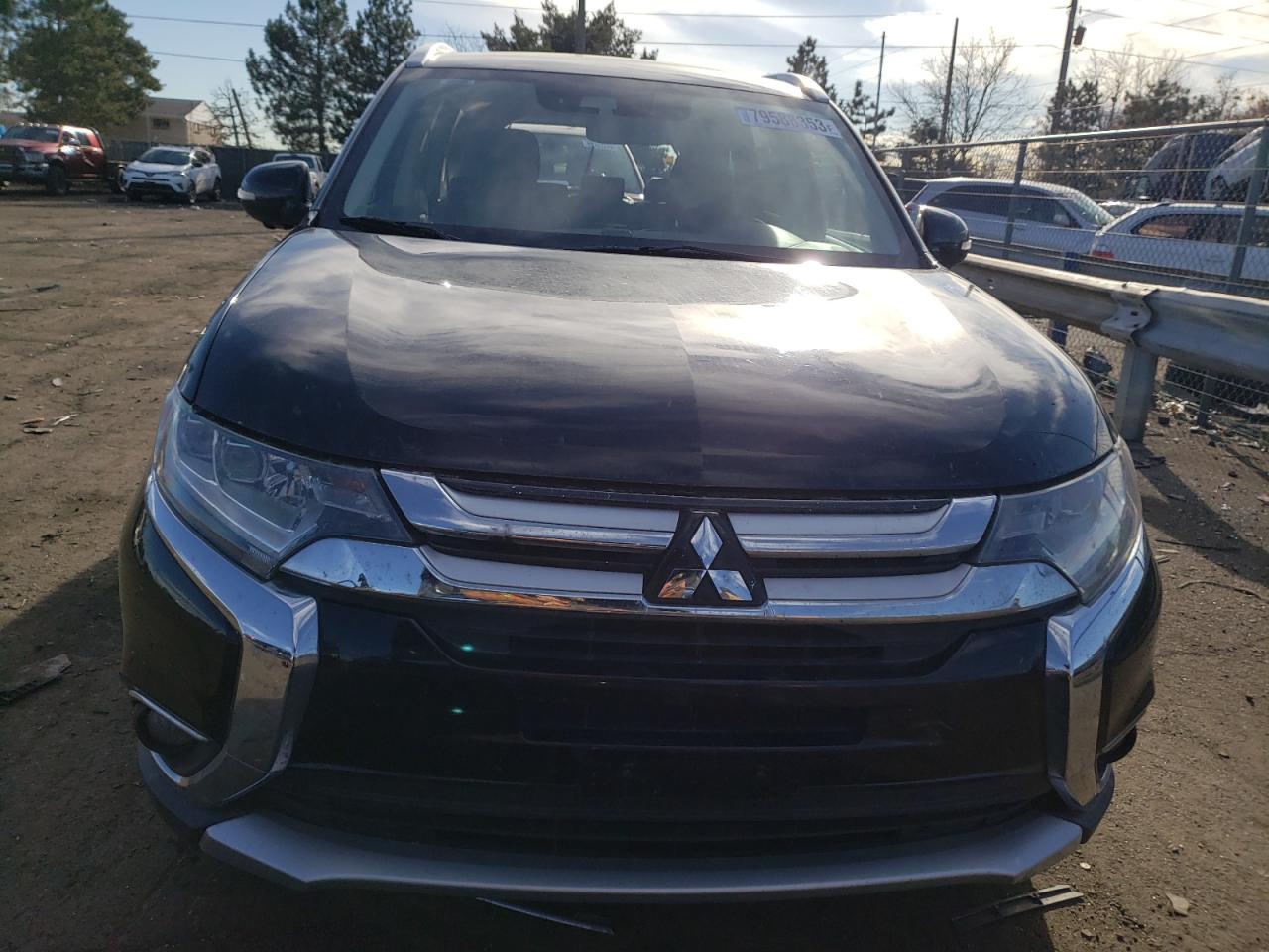 Photo 4 VIN: JA4AD3A30HZ028871 - MITSUBISHI OUTLANDER 