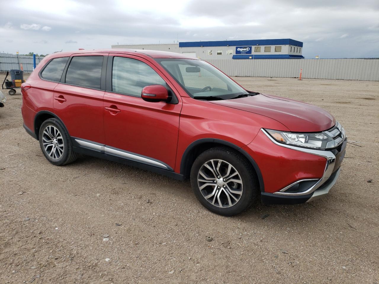 Photo 3 VIN: JA4AD3A30HZ055357 - MITSUBISHI OUTLANDER 