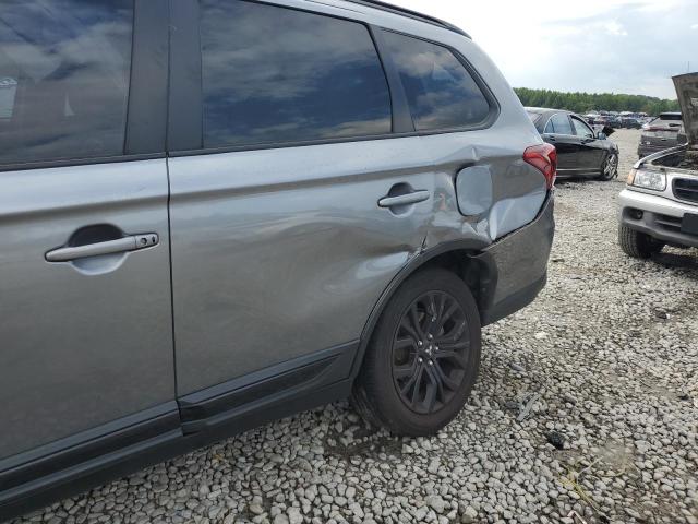 Photo 8 VIN: JA4AD3A30JZ033901 - MITSUBISHI OUTLANDER 