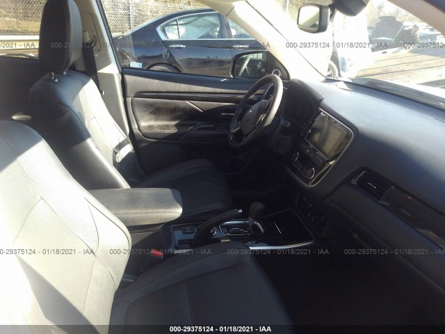 Photo 4 VIN: JA4AD3A30JZ048835 - MITSUBISHI OUTLANDER 