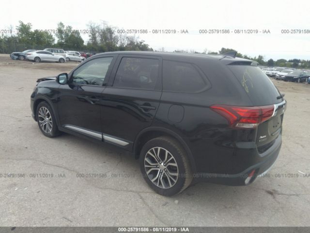 Photo 2 VIN: JA4AD3A30JZ064937 - MITSUBISHI OUTLANDER 