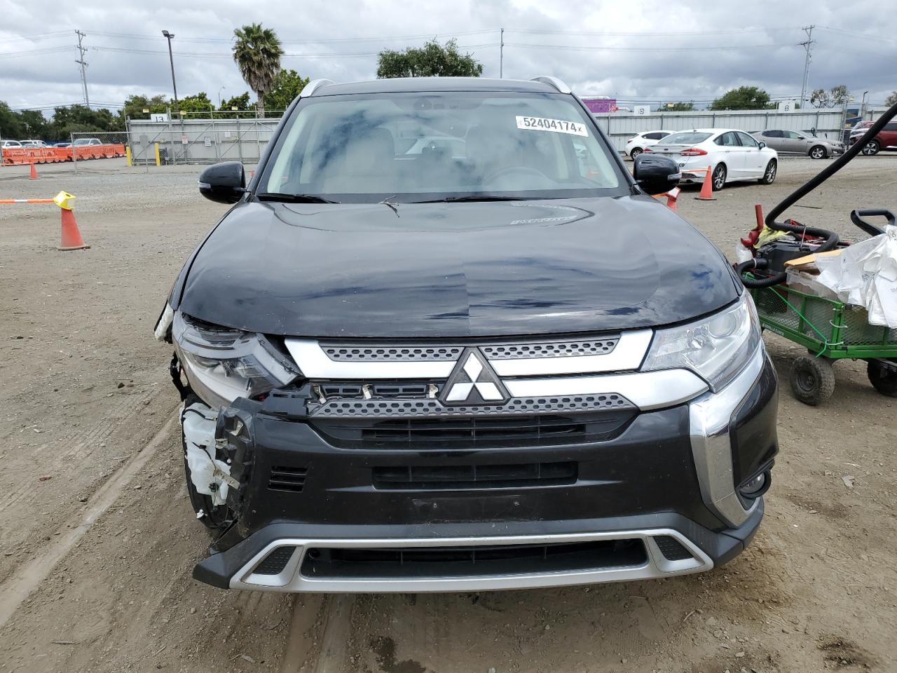 Photo 4 VIN: JA4AD3A30KZ024648 - MITSUBISHI OUTLANDER 