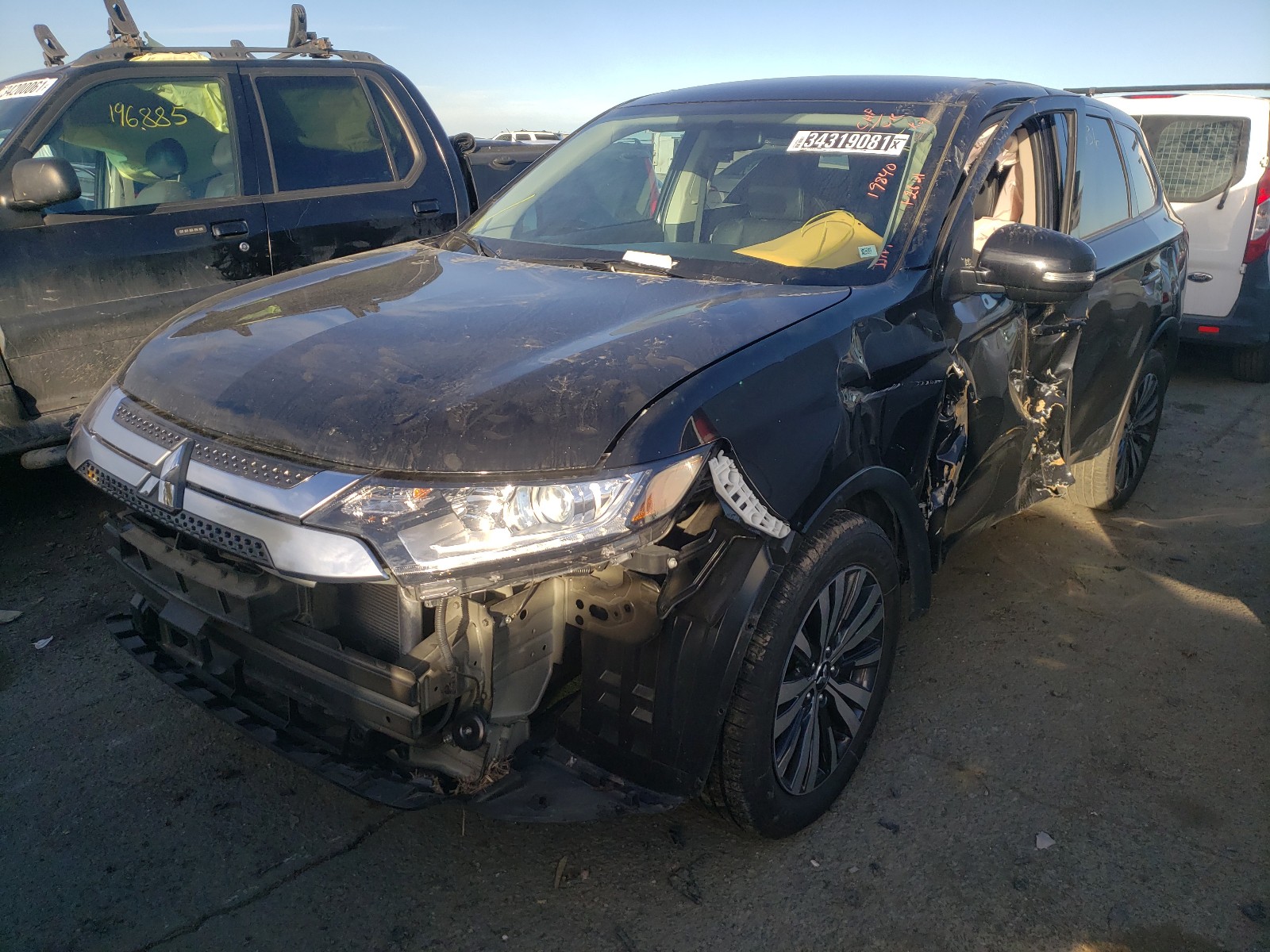 Photo 1 VIN: JA4AD3A30KZ034970 - MITSUBISHI OUTLANDER 