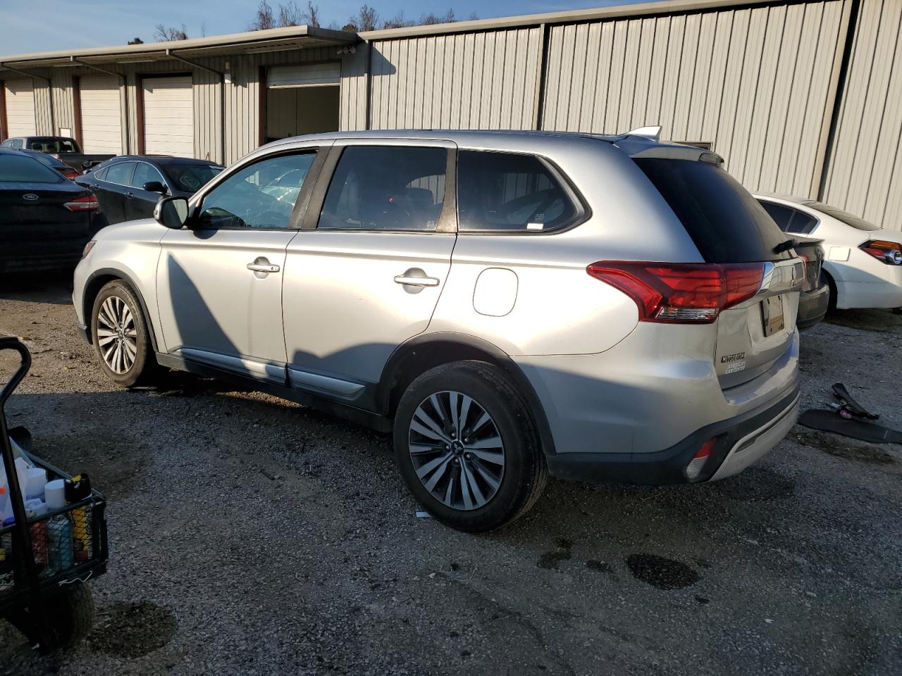 Photo 1 VIN: JA4AD3A30KZ042714 - MITSUBISHI OUTLANDER 