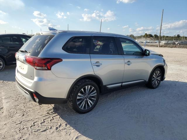 Photo 2 VIN: JA4AD3A30LZ025638 - MITSUBISHI OUTLANDER 