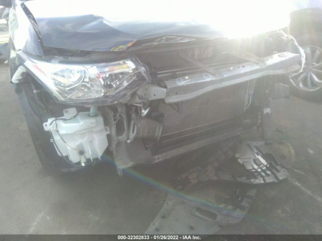 Photo 5 VIN: JA4AD3A31FZ010151 - MITSUBISHI OUTLANDER 