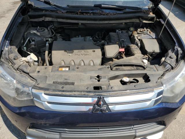 Photo 11 VIN: JA4AD3A31FZ014104 - MITSUBISHI OUTLANDER 