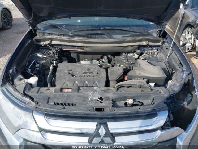 Photo 9 VIN: JA4AD3A31GZ021278 - MITSUBISHI OUTLANDER 