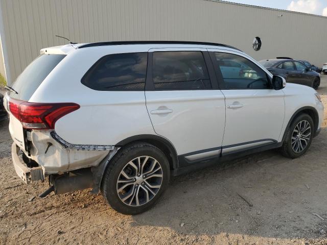 Photo 2 VIN: JA4AD3A31GZ022236 - MITSUBISHI OUTLANDER 