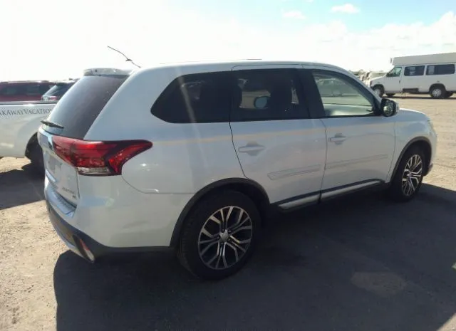 Photo 3 VIN: JA4AD3A31GZ037562 - MITSUBISHI OUTLANDER 