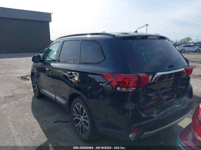 Photo 2 VIN: JA4AD3A31GZ059156 - MITSUBISHI OUTLANDER 