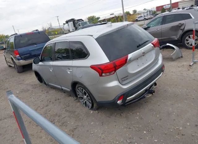 Photo 2 VIN: JA4AD3A31JJ001893 - MITSUBISHI OUTLANDER 