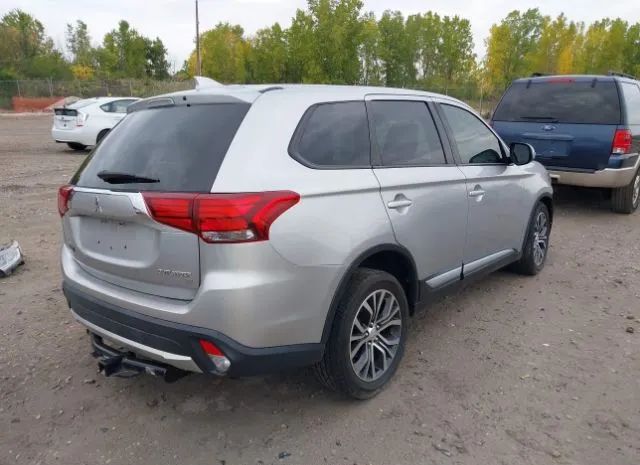 Photo 3 VIN: JA4AD3A31JJ001893 - MITSUBISHI OUTLANDER 