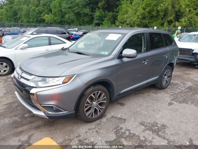 Photo 1 VIN: JA4AD3A31JJ003837 - MITSUBISHI OUTLANDER 