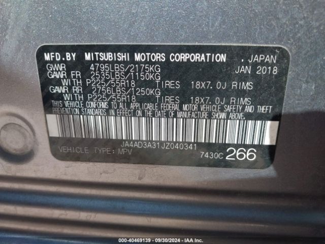 Photo 8 VIN: JA4AD3A31JZ040341 - MITSUBISHI OUTLANDER 