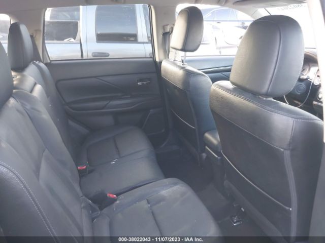 Photo 7 VIN: JA4AD3A31JZ046835 - MITSUBISHI OUTLANDER 