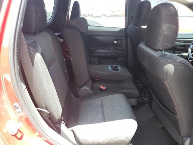 Photo 5 VIN: JA4AD3A31JZ046964 - MITSUBISHI OUTLANDER 