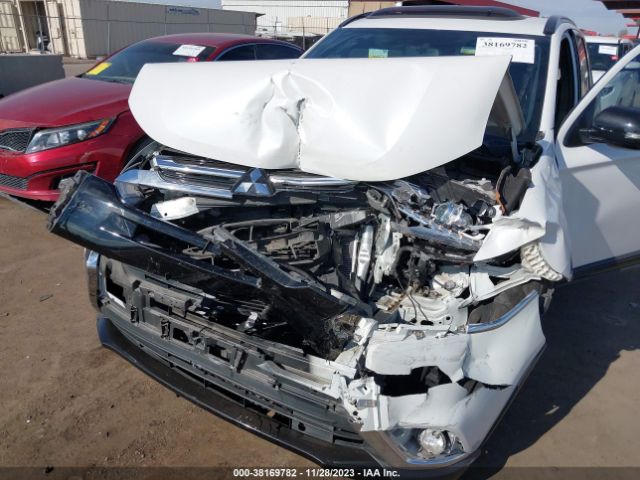 Photo 5 VIN: JA4AD3A31JZ054451 - MITSUBISHI OUTLANDER 