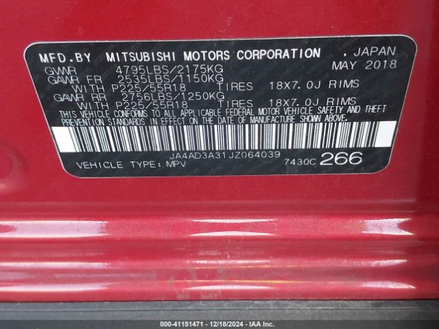 Photo 8 VIN: JA4AD3A31JZ064039 - MITSUBISHI OUTLANDER 