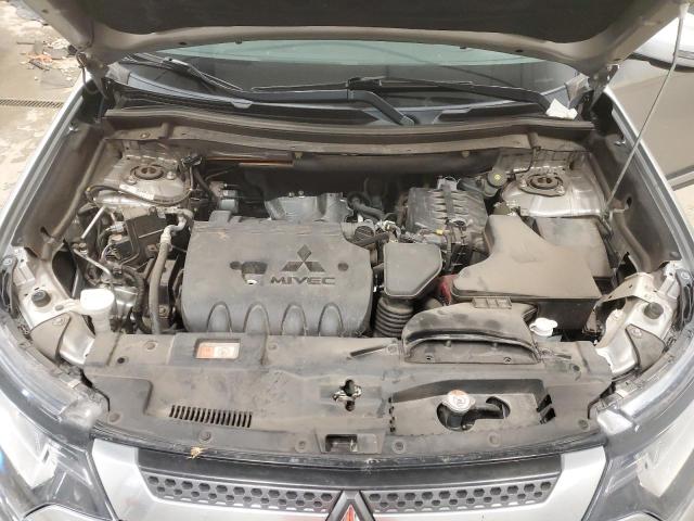 Photo 11 VIN: JA4AD3A31KZ020396 - MITSUBISHI OUTLANDER 