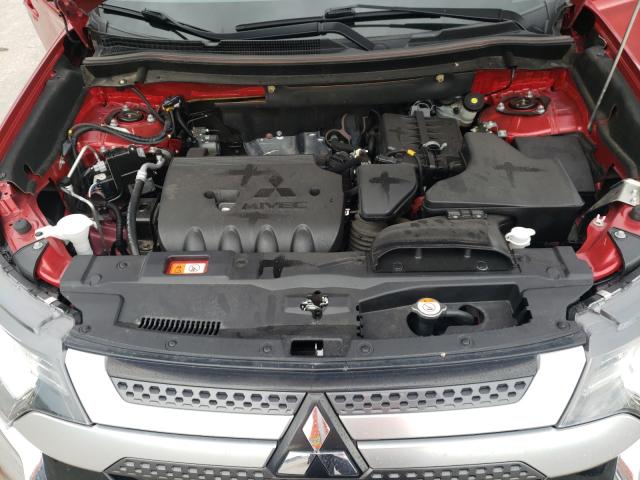 Photo 6 VIN: JA4AD3A31KZ037182 - MITSUBISHI OUTLANDER 