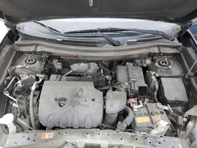 Photo 10 VIN: JA4AD3A31KZ039496 - MITSUBISHI OUTLANDER 