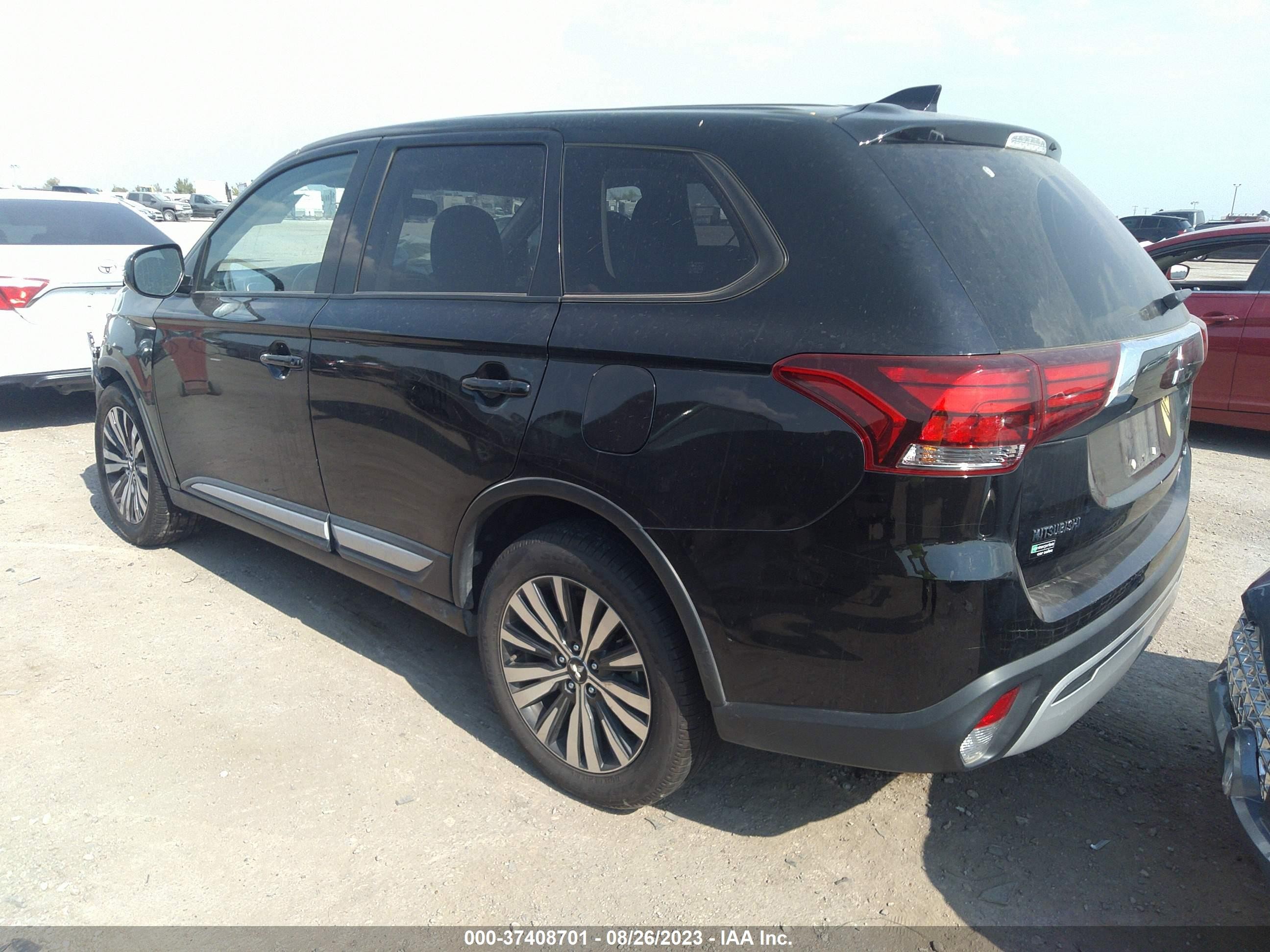 Photo 2 VIN: JA4AD3A31KZ045265 - MITSUBISHI OUTLANDER 