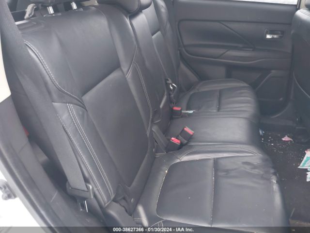 Photo 7 VIN: JA4AD3A31LZ020383 - MITSUBISHI OUTLANDER 