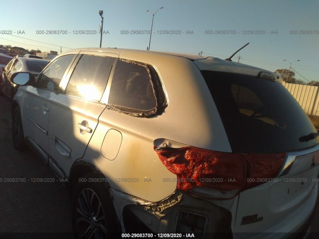 Photo 5 VIN: JA4AD3A32GZ010936 - MITSUBISHI OUTLANDER 