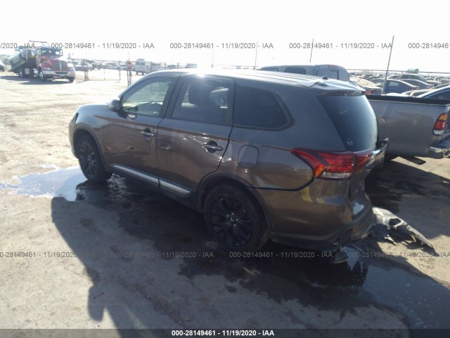 Photo 2 VIN: JA4AD3A32GZ033584 - MITSUBISHI OUTLANDER 