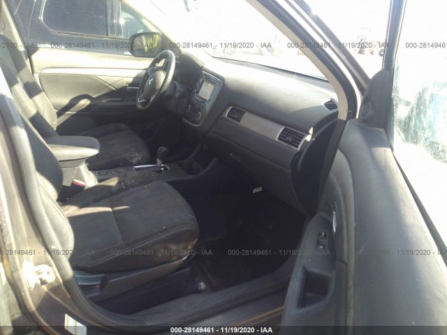 Photo 4 VIN: JA4AD3A32GZ033584 - MITSUBISHI OUTLANDER 