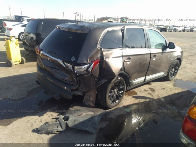 Photo 5 VIN: JA4AD3A32GZ033584 - MITSUBISHI OUTLANDER 