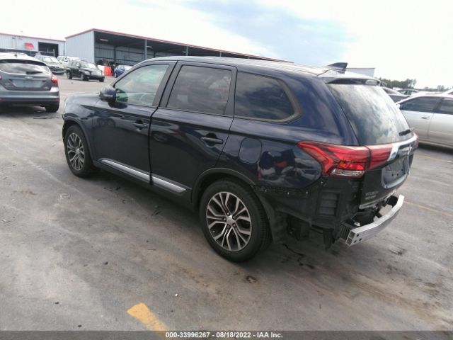 Photo 2 VIN: JA4AD3A32HZ009836 - MITSUBISHI OUTLANDER 