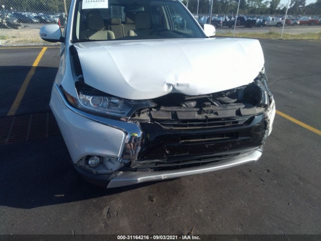 Photo 5 VIN: JA4AD3A32HZ024725 - MITSUBISHI OUTLANDER 