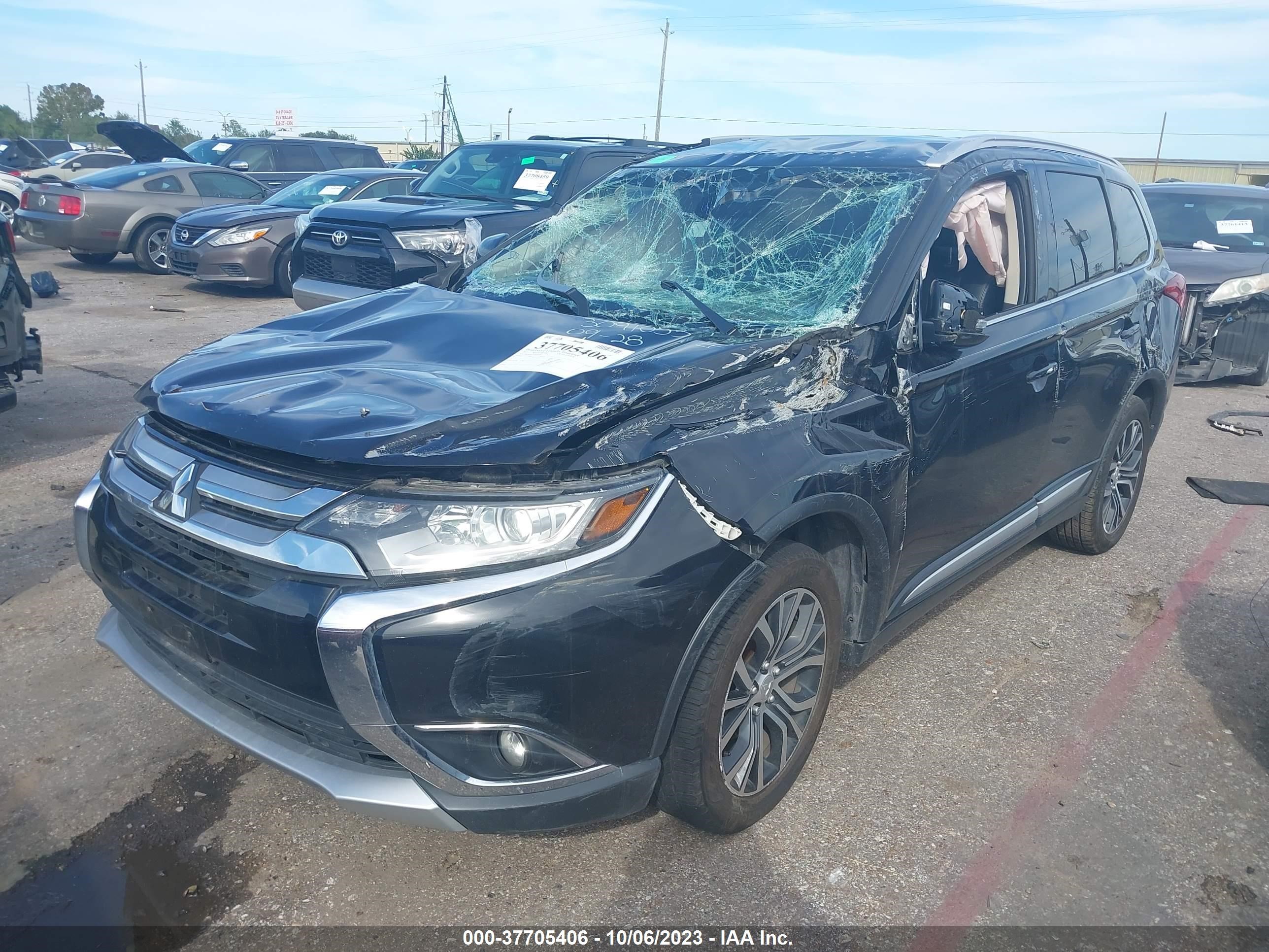 Photo 1 VIN: JA4AD3A32HZ064545 - MITSUBISHI OUTLANDER 