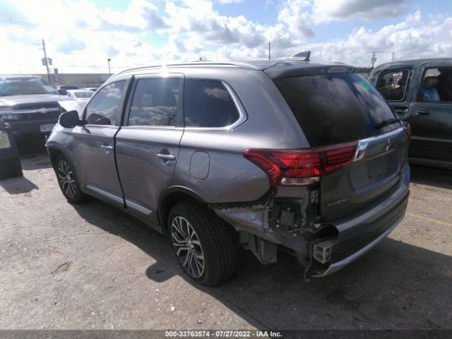 Photo 2 VIN: JA4AD3A32JJ000638 - MITSUBISHI OUTLANDER 