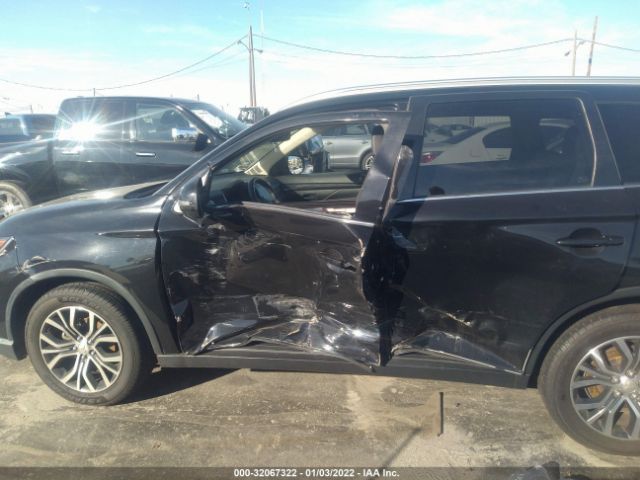 Photo 5 VIN: JA4AD3A32JJ001465 - MITSUBISHI OUTLANDER 