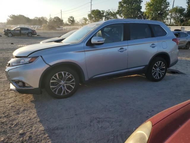 Photo 0 VIN: JA4AD3A32JZ015755 - MITSUBISHI OUTLANDER 