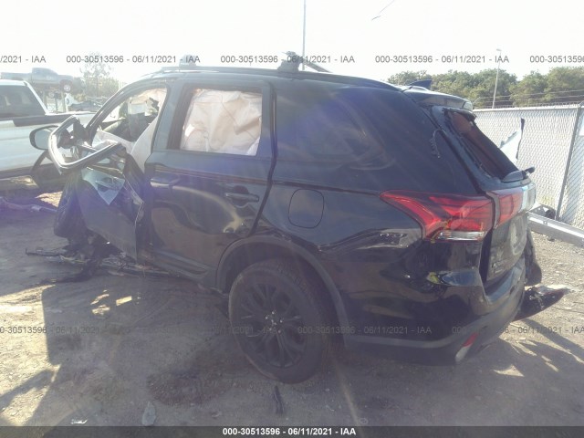 Photo 2 VIN: JA4AD3A32JZ026352 - MITSUBISHI OUTLANDER 