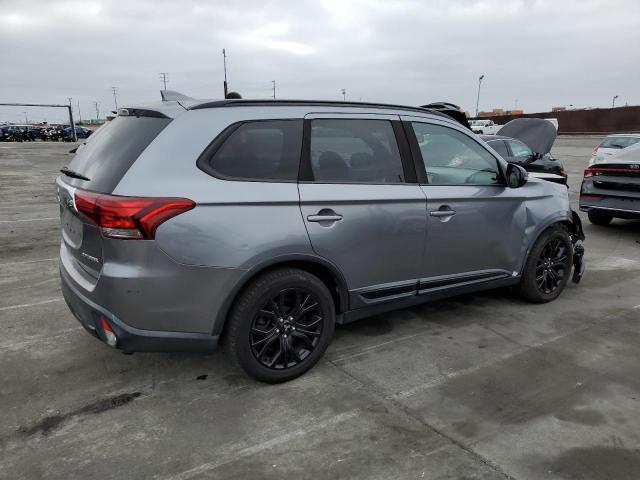 Photo 2 VIN: JA4AD3A32JZ046827 - MITSUBISHI OUTLANDER 