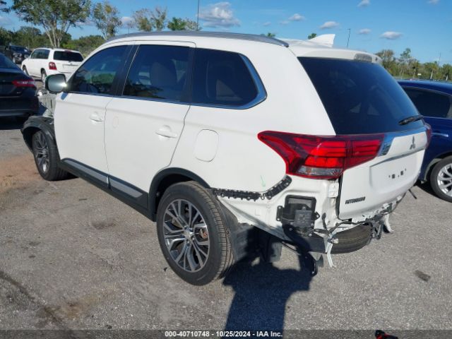 Photo 2 VIN: JA4AD3A32JZ049890 - MITSUBISHI OUTLANDER 