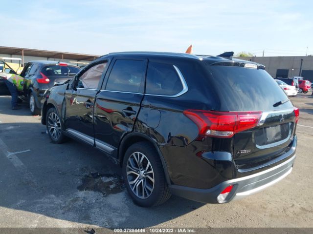 Photo 2 VIN: JA4AD3A32JZ064342 - MITSUBISHI OUTLANDER 