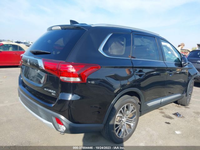 Photo 3 VIN: JA4AD3A32JZ064342 - MITSUBISHI OUTLANDER 